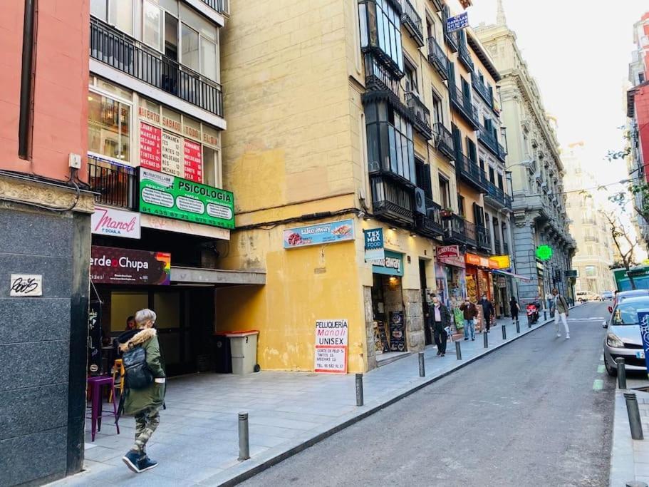 Apartamento En La Calle Hortaleza De Madrid Centro Esterno foto