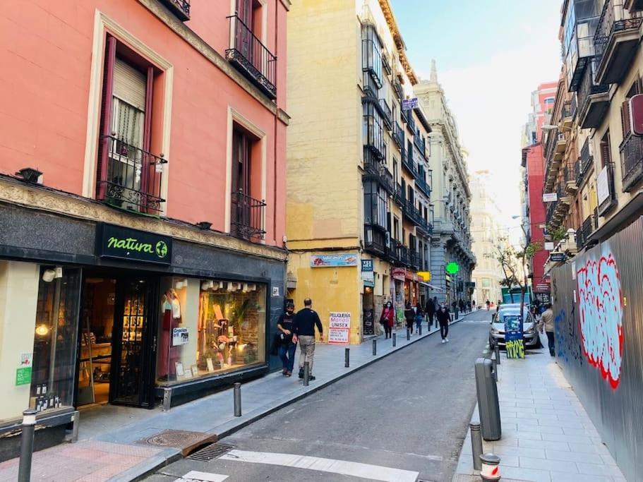 Apartamento En La Calle Hortaleza De Madrid Centro Esterno foto