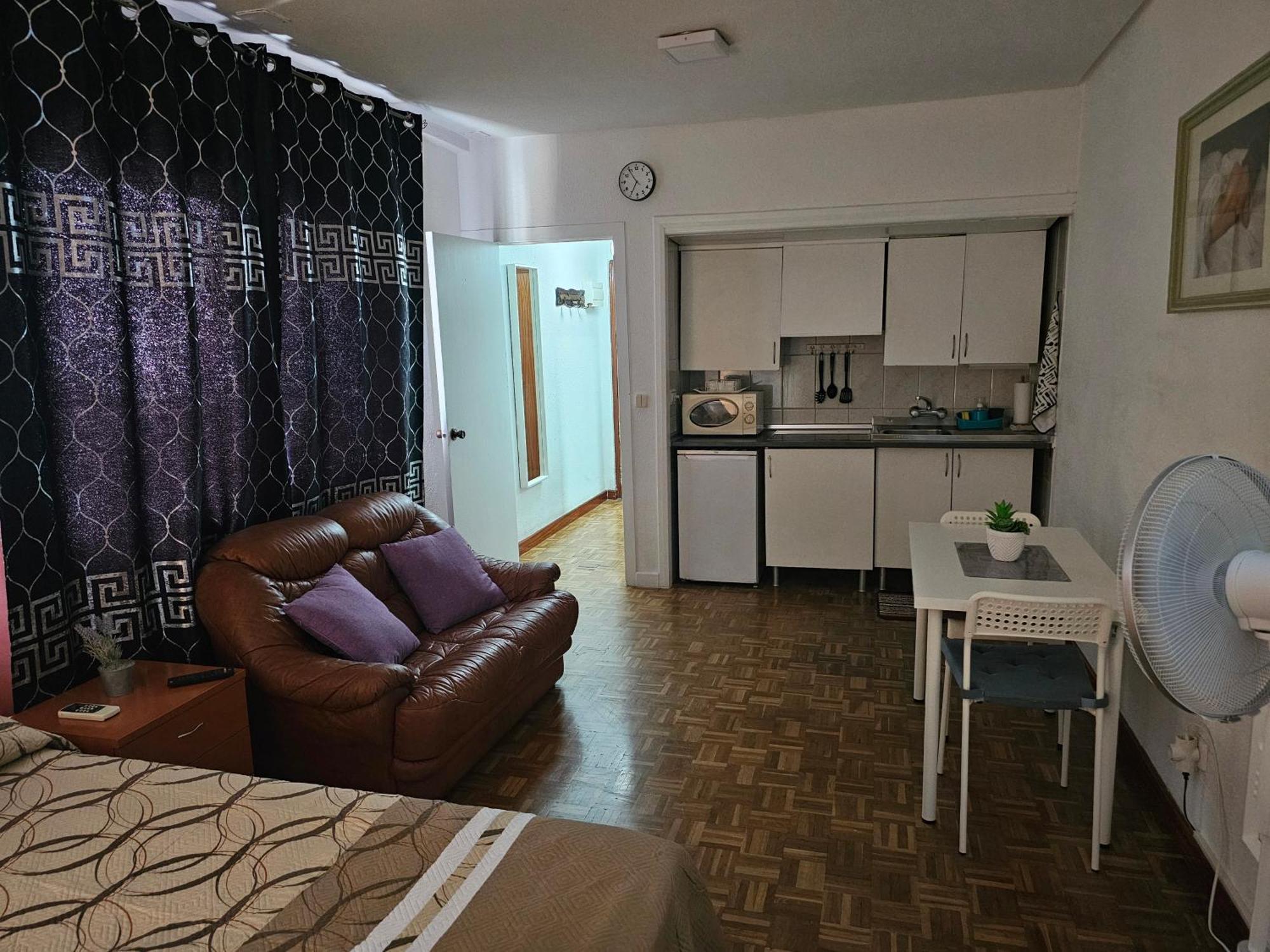 Apartamento En La Calle Hortaleza De Madrid Centro Esterno foto