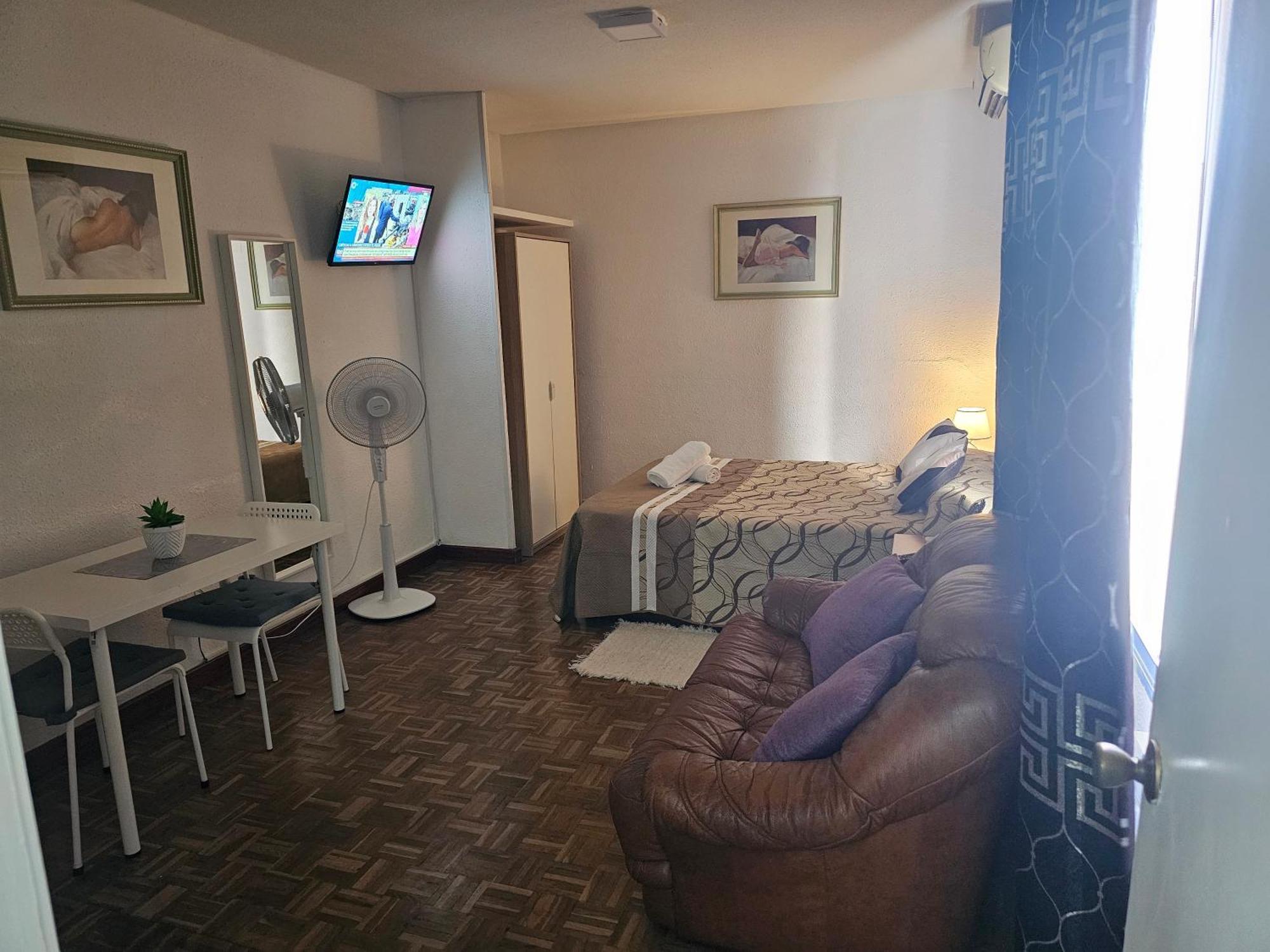 Apartamento En La Calle Hortaleza De Madrid Centro Esterno foto