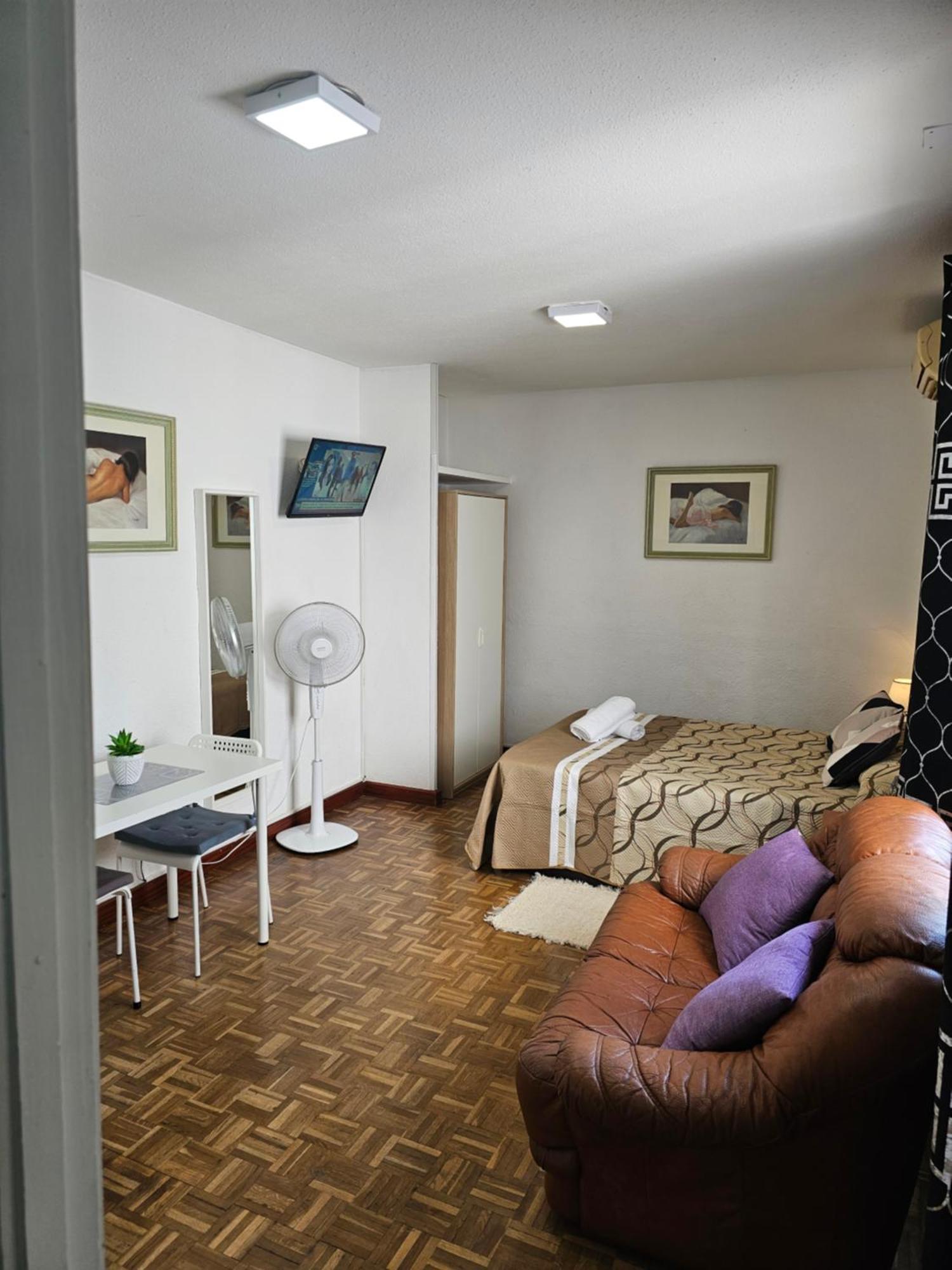 Apartamento En La Calle Hortaleza De Madrid Centro Esterno foto